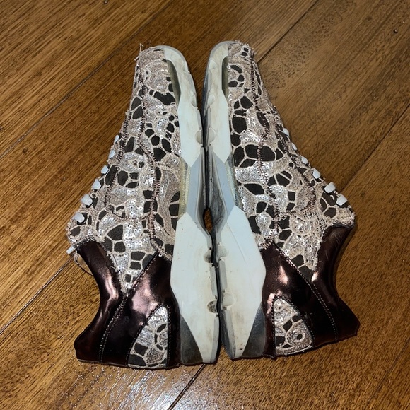 Damy Lace Sneakers - Picture 6 of 9